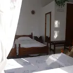 Electra Líndos