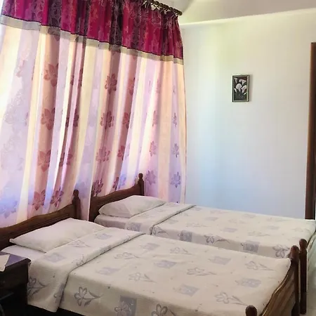 Electra לינדוס